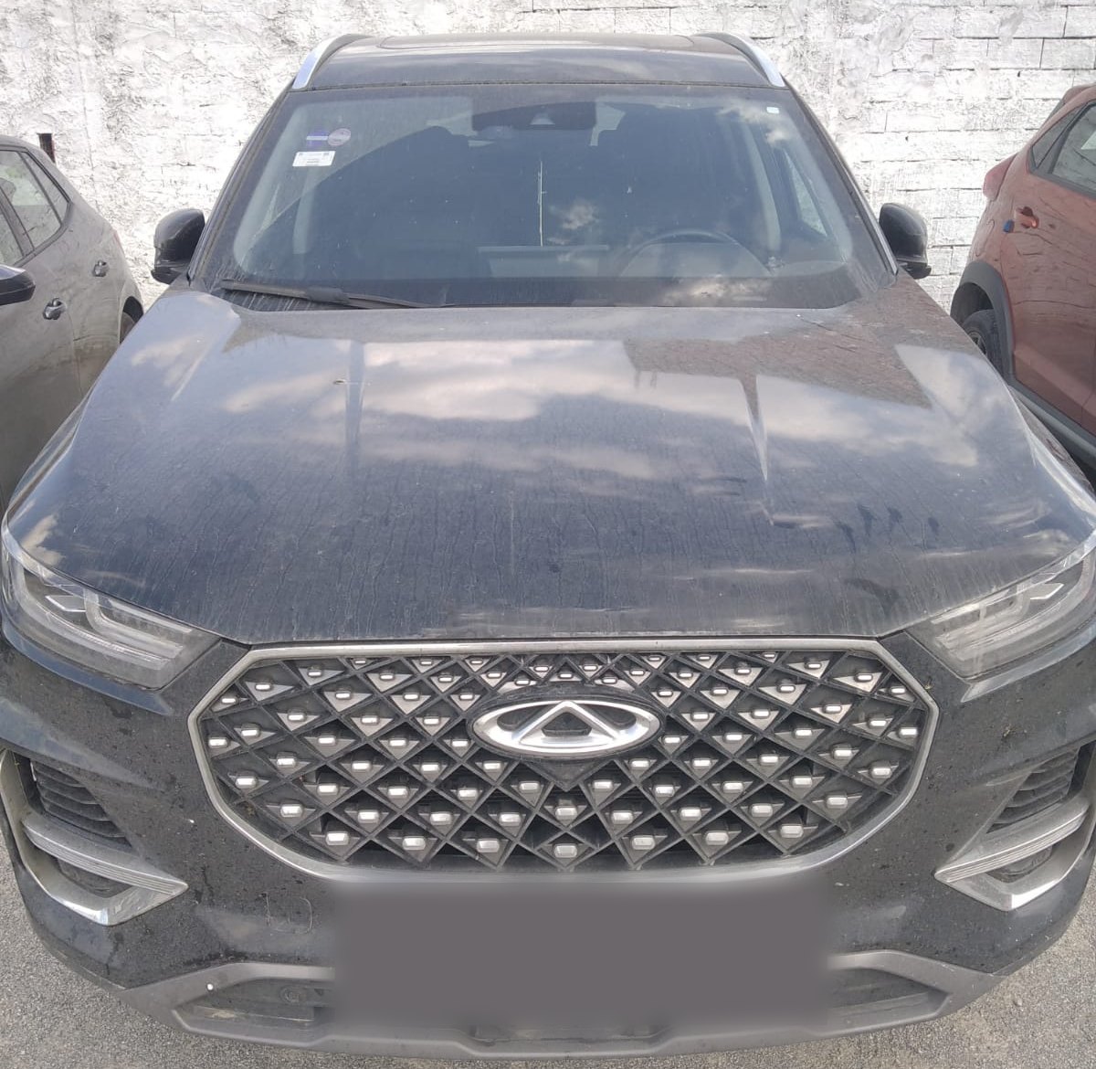 Chery Tiggo 8 noire